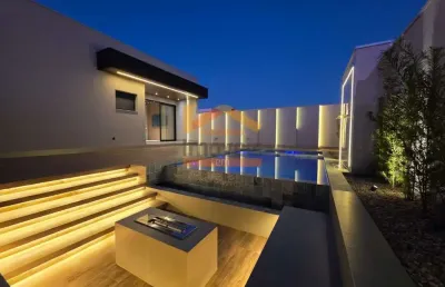 Casa de luxo em condomínio no jardim recanto das águas - nova odessa-sp: 3 quartos, 3 suítes, 2 salas, 4 banheiros, 4 vagas de garagem, 208m².