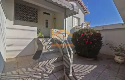 Casa para locação no centro de americana-sp: 3 quartos, sala, banheiro, garagem e 120m² de área. venha conferir!