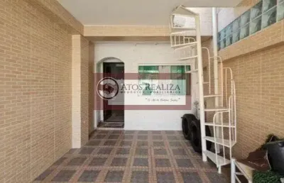 Alugo sobrado de 4 dorms, com 180m², r$3700, próximo ao estação autódromo de interlagos.