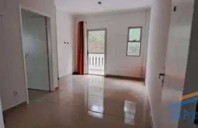 Apartamento 02 dormitórios e sala c/sacada jd. roberto.