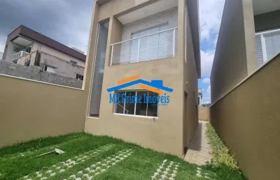 Casa nova em condomínio sendo 3 dormitórios e piscina - santana de parnaíba