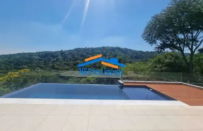 Casa nova à venda no condomínio gênesis ii sendo 490m² de terreno.