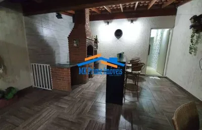 Excelente sobrado com 3 dormitórios , com a/t 300m² no jardim d&apos;abril