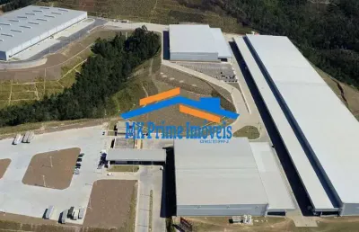 Galpão 6710m² fabril 4 docas- c/ portaria pé direito 10m², em cajamar/sp- o