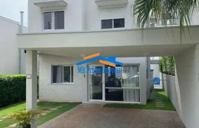 Casa em condomínio fechado com hidro, lareira, armários, piscina  - granja