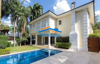 Casa em condomínio em jardim petrópolis com 813m², 4 suítes, 5 vagas!