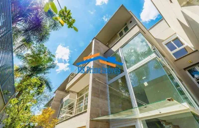 Casa com 4 suítes, 424,76 a/c, elevador, 4 vagas, jardim cordeiro!