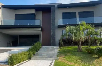 Casa com conceito aberto e integrado à venda no gênesis ii em alphaville.