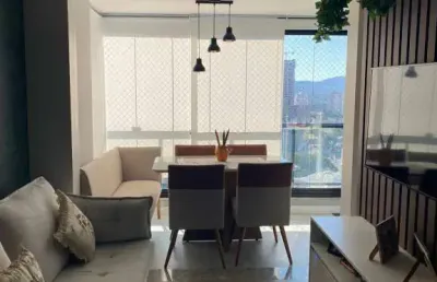 Maravilhoso apartamento 3 suítes 2 vagas totalmente mobiliado.