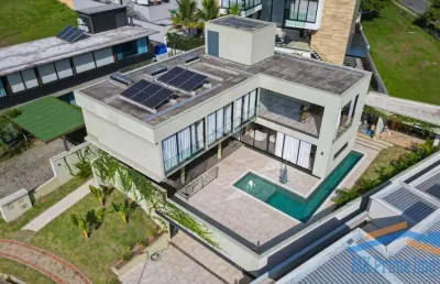 Casa em condomínio no itahyê com 4 suítes-santana de parnaíba- sp