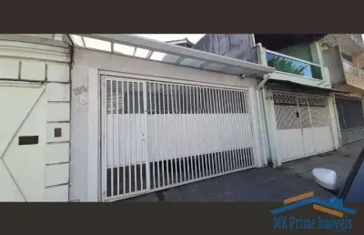 Excelente sobrado com 2 dormitórios e 2 vagas de garagem.