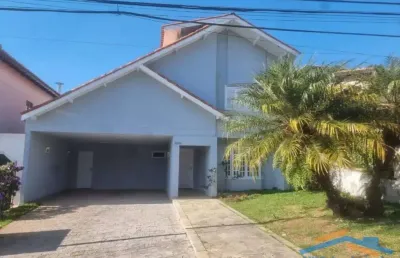 Casa de condomínio em alphaville - locação ou venda.