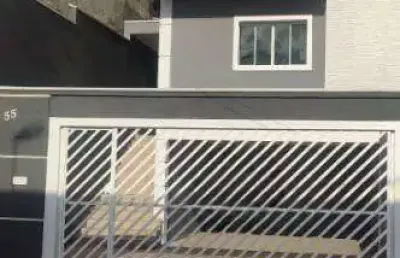Lindo sobrado com 3 dormitórios no jd. d&apos;abril.