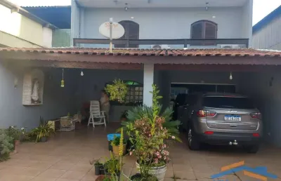 Casa à venda, 132 m²  com 3 quartos e 2 banheiros  - piratininga