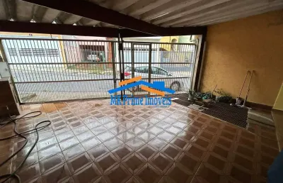Sobrado 3 dormitórios, 2 vagas de garagem, jardim das flores/osasco.