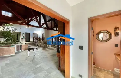 Miolo da granja , 5 suítes, linda! 2 piscinas, gourmet!