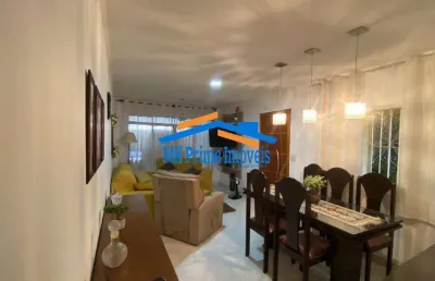 Casa com piscina venda de 216m², 4 quartos e 2 banheiros- jaguaribe osasco