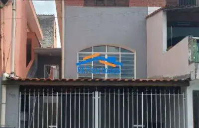 Sobrado com 3 dormitórios sendo 1 suíte - bela vista