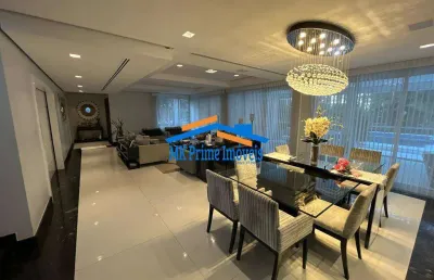 Imponente casa de 4 suítes com suíte master, lazer completo e 8 vagas.