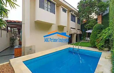 Sobrado à venda, 274 m² com 3 quartos e 5 banheiros