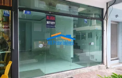 Loja comercial triplex no centro comercial de alphaville