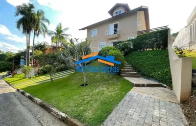 Cond. beverly hills - 3d/2sts - moderna, integrada, ampla, muito iluminada!