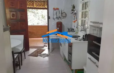 Casa ampla com área de lazer completa – aceita permuta em osasco.
