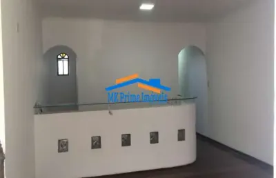 Casa comercial 4 salas 4 banheiros e 5 vagas para locação centro de osasco