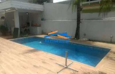 Sobrado com 4 suítes em condomínio fechado - alphaville.