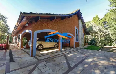 Casa condomínio fechado com 4.400m² com 4 dorm. sendo 2 suítes na granja!