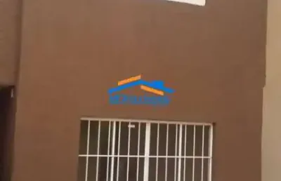 Casa assobradada com 150m² com 2 dormitórios na cidade das flores!
