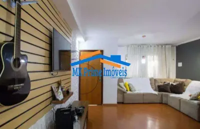 Sobrado com 245m² 4 quartos sendo 1 suíte - 4 vagas cobertas - jaguaribe