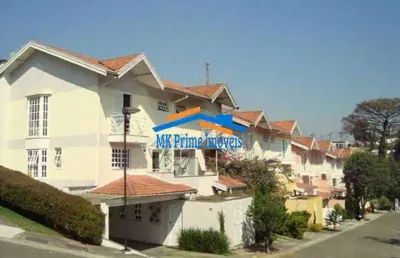 Casa em condomínio 220m² com 3 dormitórios sendo 1 suíte na granja viana.