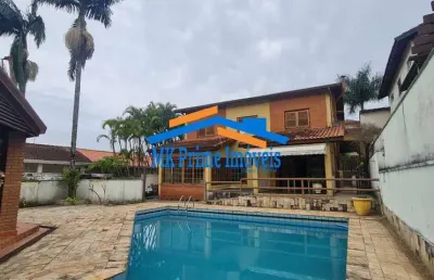 Linda casa em condomínio 615m² com 3 dormitórios no nova higienopolis!!