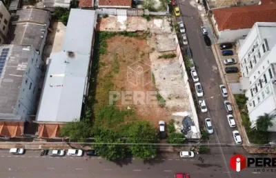 Terreno à venda na Rua Treze de Maio, Centro, Campo Grande