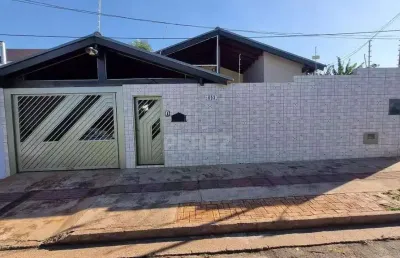 Casa com 3 quartos à venda na Rua do Cruzeiro, Vila Carlota, Campo Grande