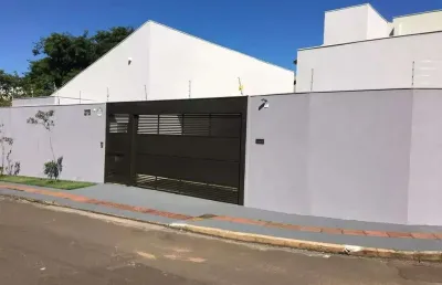 Casa com 3 quartos à venda na Rua Jacy Rios, Tayamã Park, Campo Grande
