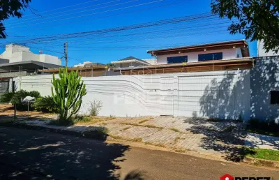 Casa com 6 quartos à venda na Rua José Pereira, Jardim Bela Vista, Campo Grande