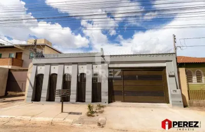 Casa com 3 quartos à venda na Avenida Madrí, Vila Alba, Campo Grande