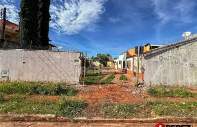 Terreno à venda na Rua Delcides Mariano, Parque Residencial Rita Vieira, Campo Grande