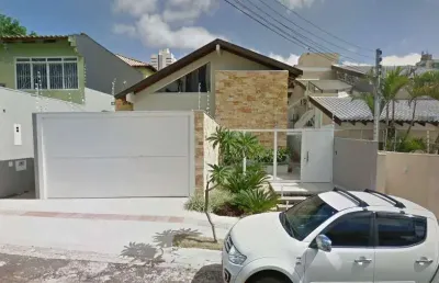 Casa com 3 quartos à venda na Rua Paraná, Centro, Campo Grande