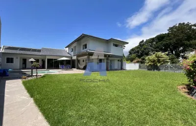 Casa alto padrão em ubatuba, são francisco do sul/sc