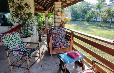 Linda chácara em condomínio fechado, de  1.900m2, com  220m2 de área construída, com muito verde no vitassay em boituva