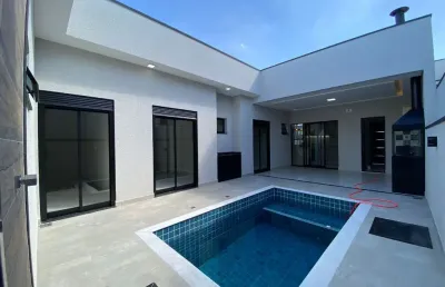 Linda casa térrea  de  290m² de área construída à venda no excelente  condomínio  fechado viena  em  indaiatuba- sp.