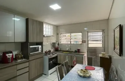 Lindo sobrado com 02 dormitórios  sendo 01 suíte e  02 banheiros à venda, 162 m²  no bairro  independência  em são bernardo do campo - sp