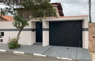 Casa com 4 quartos à venda na Rua Coronel Arruda Botelho, 100, Centro, Boituva