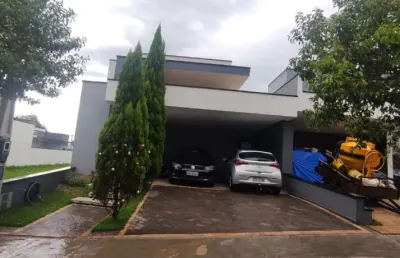 Linda casa térrea em condomínio fechado, de 134m² de área construída, e terreno de 200m², no condomínio reserva ipanema em sorocaba - sp