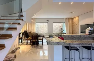 Linda casa em condomínio fechado  chácara dos pássaros, com lazer completo, sendo 03 dormitórios  sendo 1 suíte e  03 banheiros à venda, 105m²  no bairro planalto  em são bernardo do campo - sp