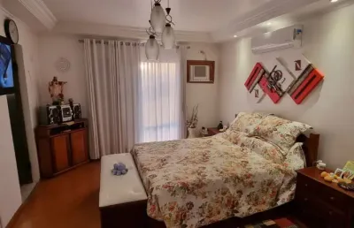 Lindo sobrado com 03 dormitórios sendo 01 suíte  à venda,  200m² no bairro jordanopolis em são bernardo do campo - sp