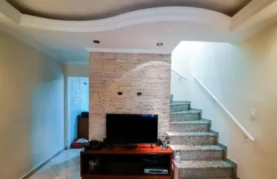 Lindo sobrado com 03 dormitórios sendo 01 suíte  à venda,  165m² de área construída, e terreno de 5x25 = 125m2, no bairro  jerusalém em são bernardo do campo - sp